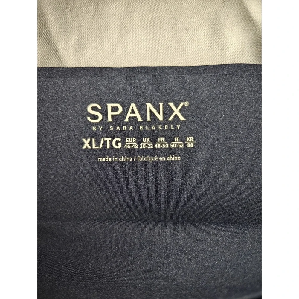 SPANX By Sara Blakely XL Women's Blue‎ Nylon Blend Leggings zipper detail